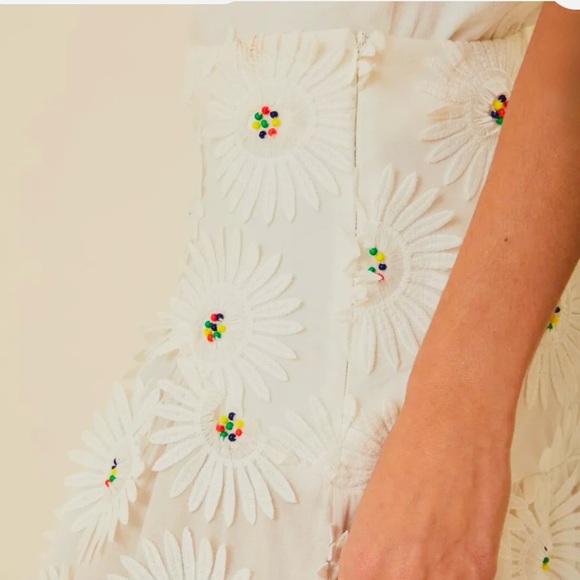 Farm Rio White Daisy 3D Floral Midi Skirt size XS - Picture 14 of 16